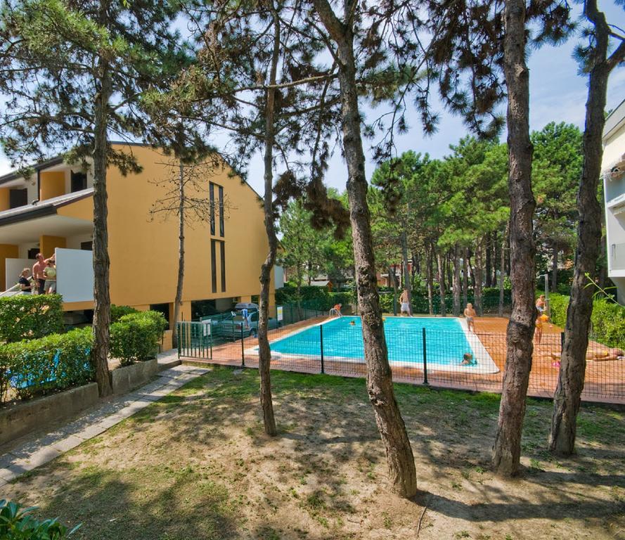 Residence Cinzia Pool 比比翁 外观 照片